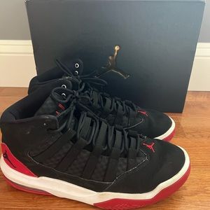 Jordan Max Aura men’s size 8.5